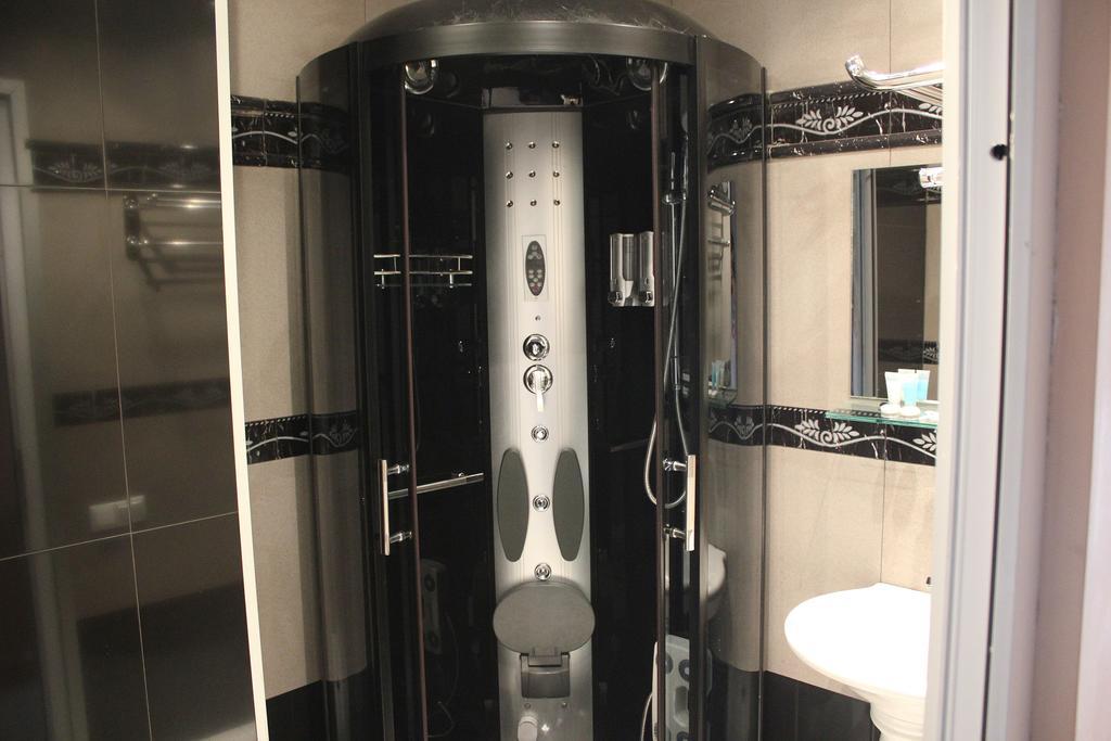 Hotel London Palace Tbilisi Rom bilde