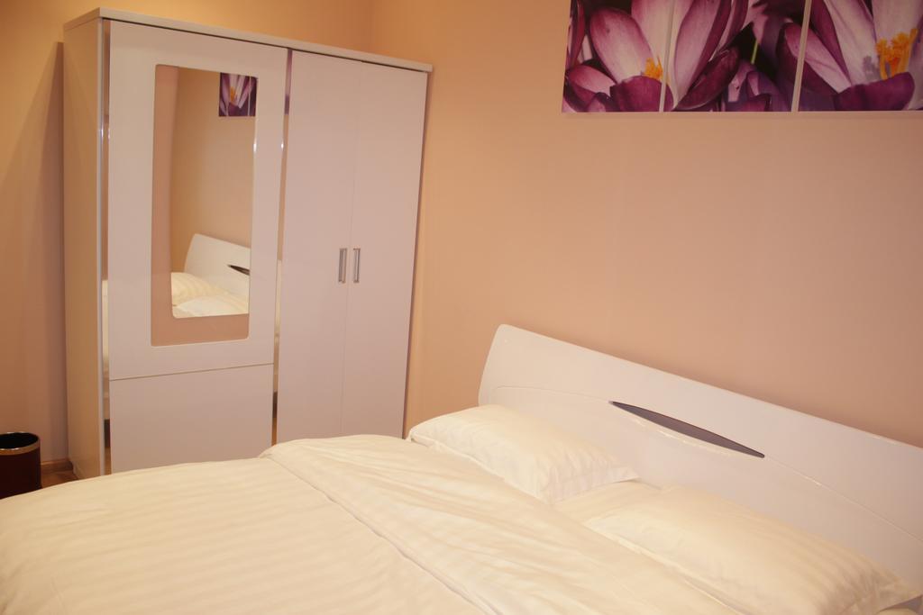 Hotel London Palace Tbilisi Eksteriør bilde