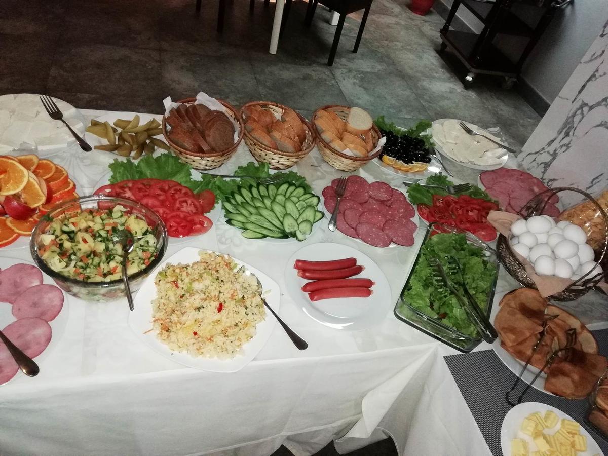 Hotel London Palace Tbilisi Eksteriør bilde